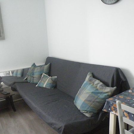 Charmant F2 De 30M2 Moin Cher A 25 Min De Paris Jusqu'A 5 Personnes Le Mee-sur-Seine Екстер'єр фото